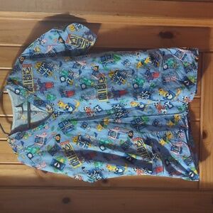 Peaches Uniforms Scrub Top